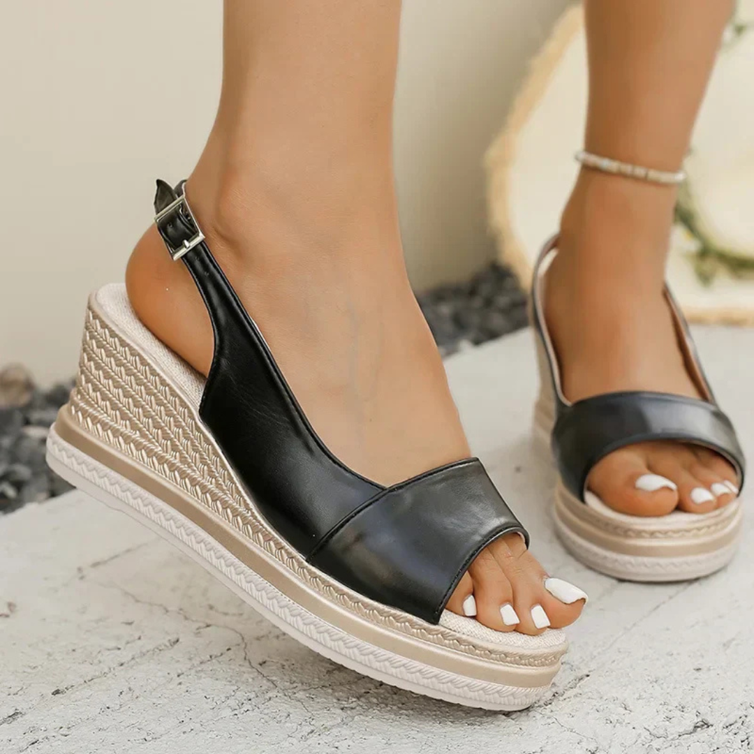 Denaya | Stylish Orthopedic Sandal