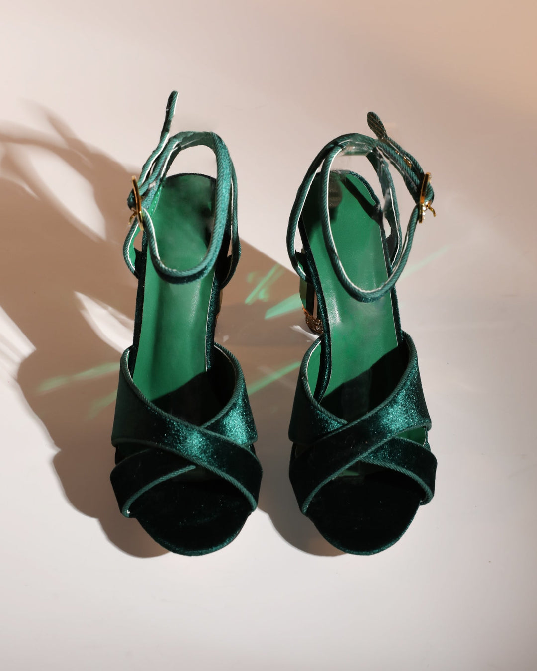 Blythe Velvet Vintage Sandals In Green