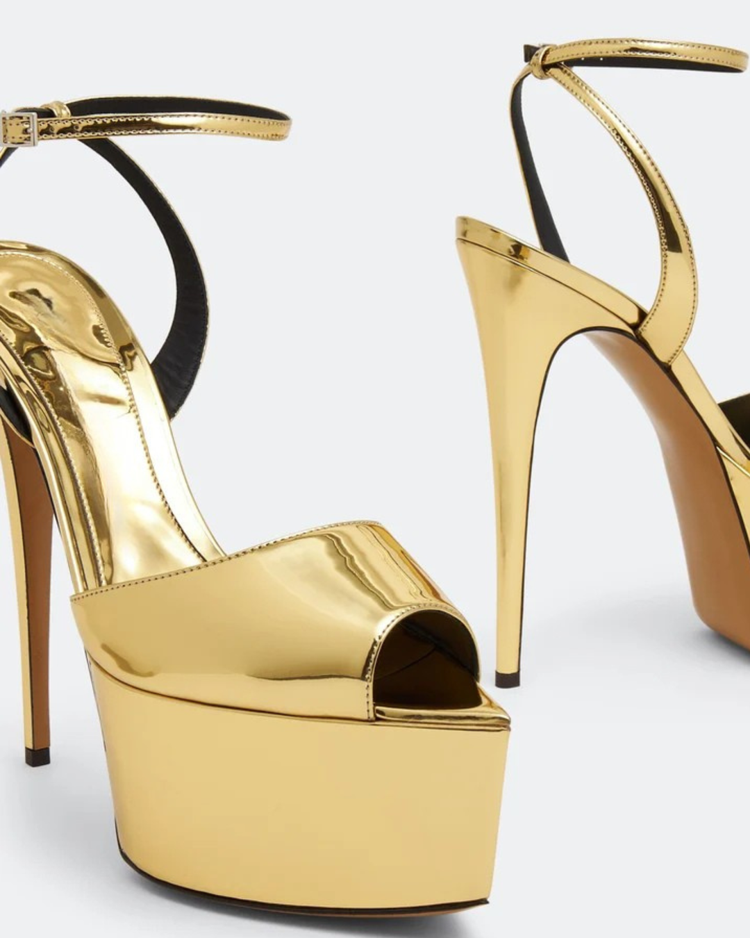 Freya | Women's Peep Toe Platform Sandals in Gold