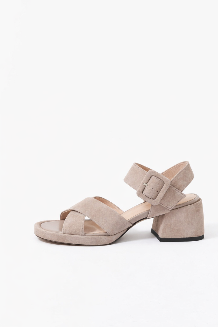Leticia | Women's Pointed Toe Slingback Pumps in Cream