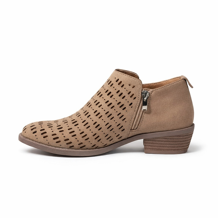 Nat | Women's Cushioned Lace-Up Ankle Boots
